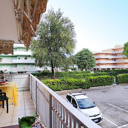 Residence Valbella Bibione Exterior photo